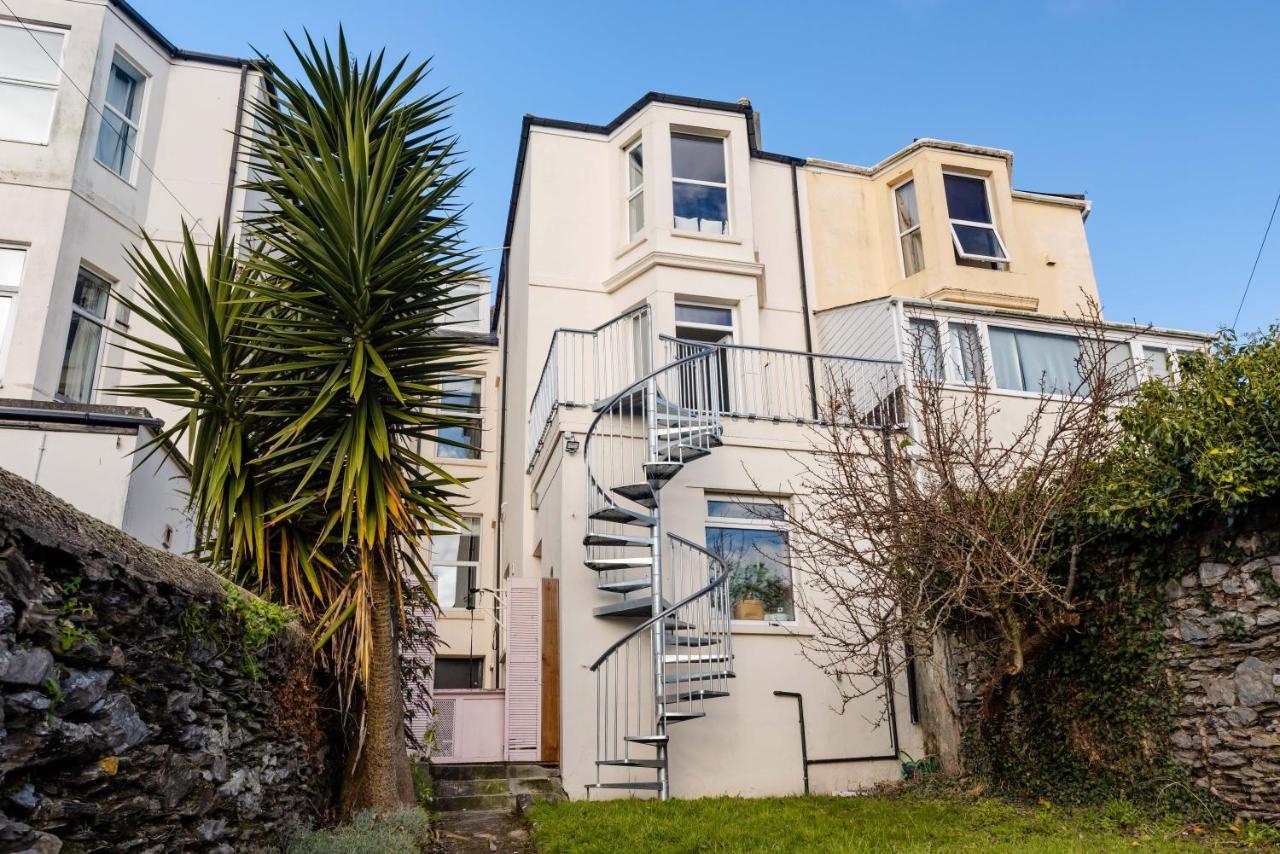 5-Bed House With Distant Sea Views In Plymouth Villa ภายนอก รูปภาพ