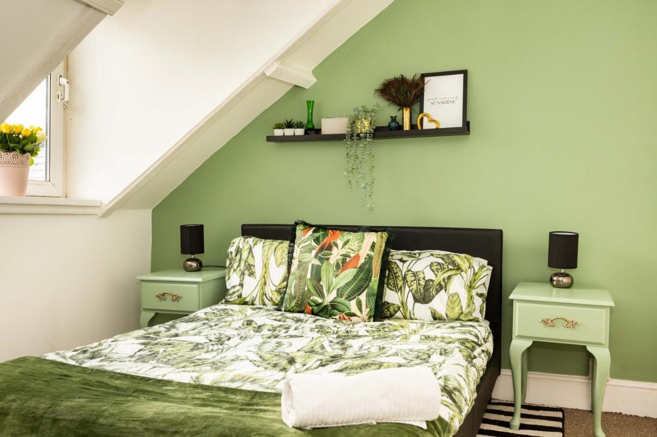 5-Bed House With Distant Sea Views In Plymouth Villa ภายนอก รูปภาพ